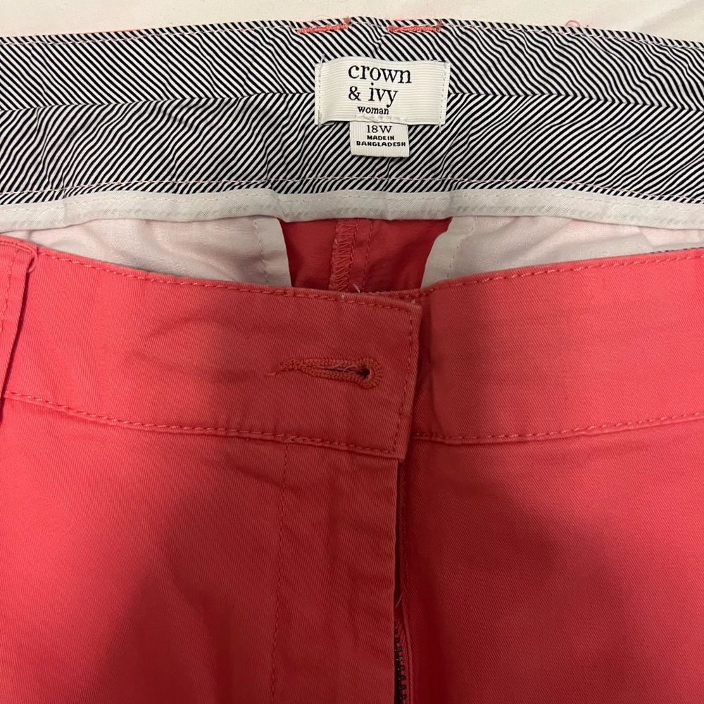 Crown & Ivy Coral/Pink chinos. Cropped. Size 18W - Picture 3 of 5